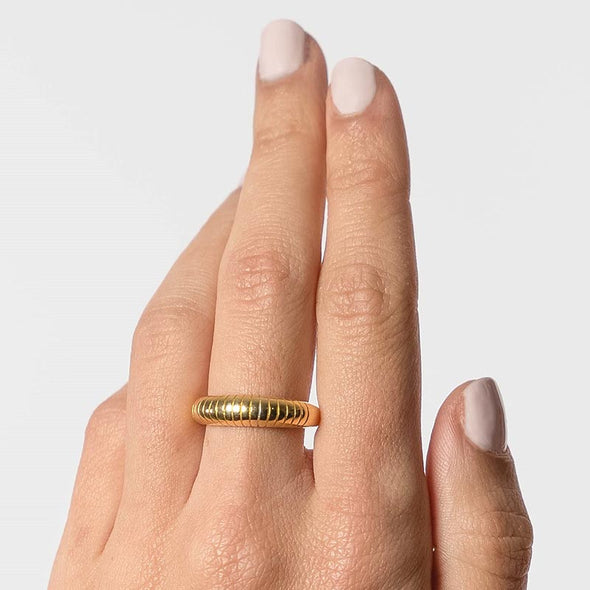 Croissant Sterling Silver Ring plated in 18K Gold