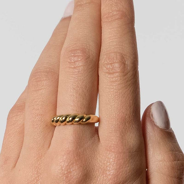 Soul Sterling Silver Ring plated in 18K Gold