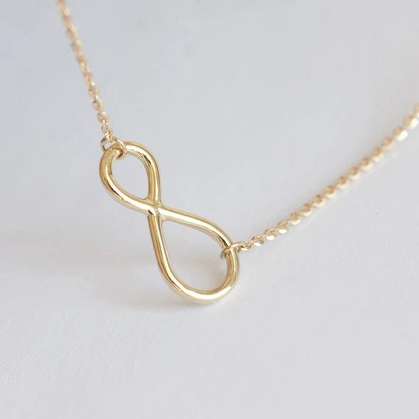 Small Eternity Sterling Silver Necklace plated in 18K Gold